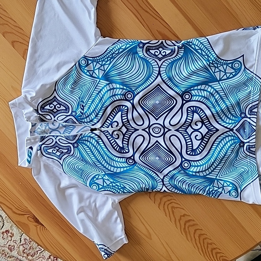 Bicycle jersey